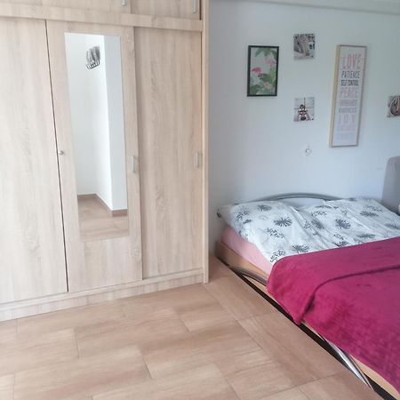 Újkapu Sunshine Apartments Győr Extérieur photo