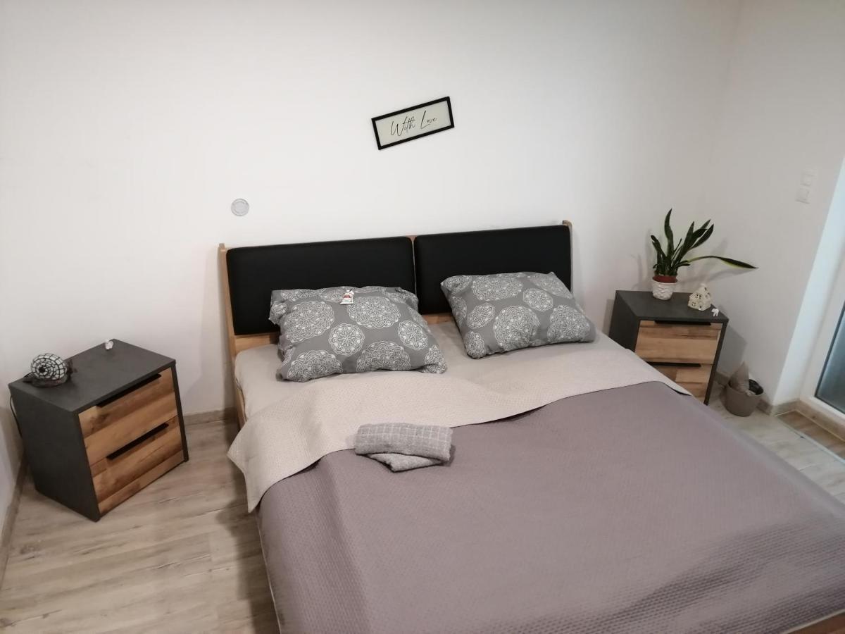 Újkapu Sunshine Apartments Győr Extérieur photo
